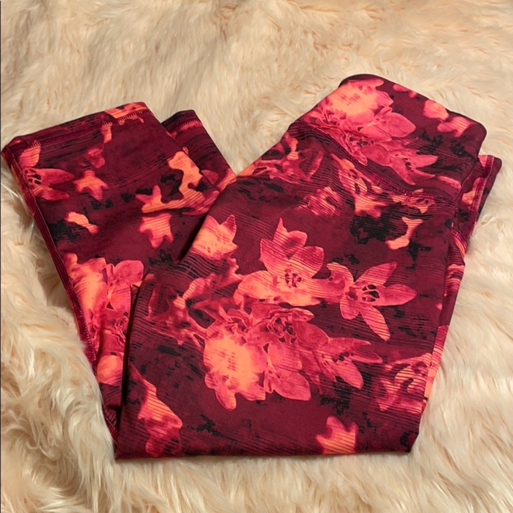 Old Navy floral print workout leggings